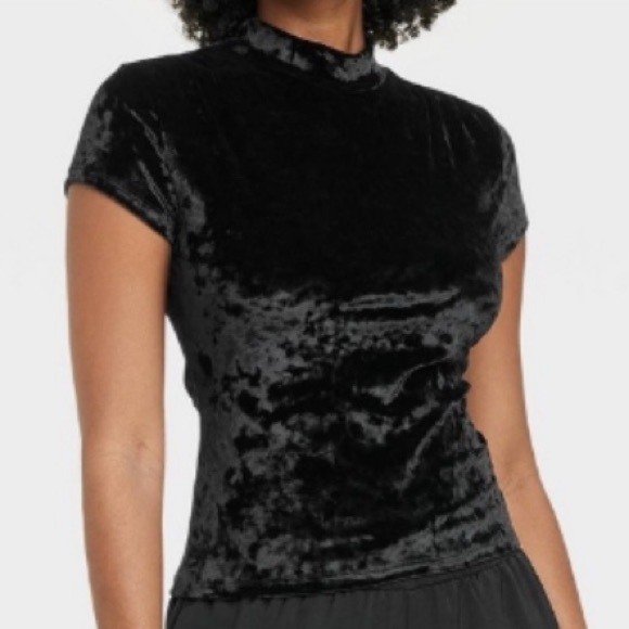 a new day Tops - A New Day | Crushed Black Velvet Short Sleeve Top